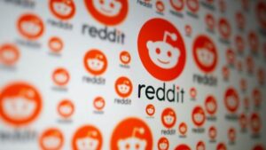 From Subreddits to AI: OpenAI to Train ChatGPT with Reddit Insights