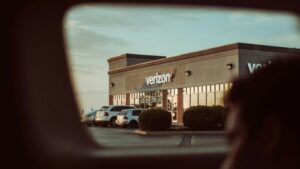 Verizon’s AI Strategy: Betting Big on AI to Fuel Internet Demand Growth